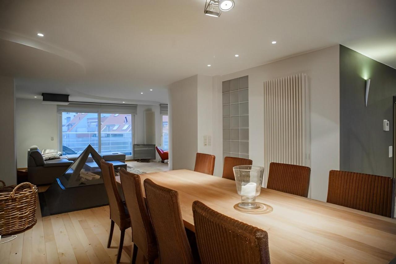 Big And Comfortable Triplex In Knokke المظهر الخارجي الصورة
