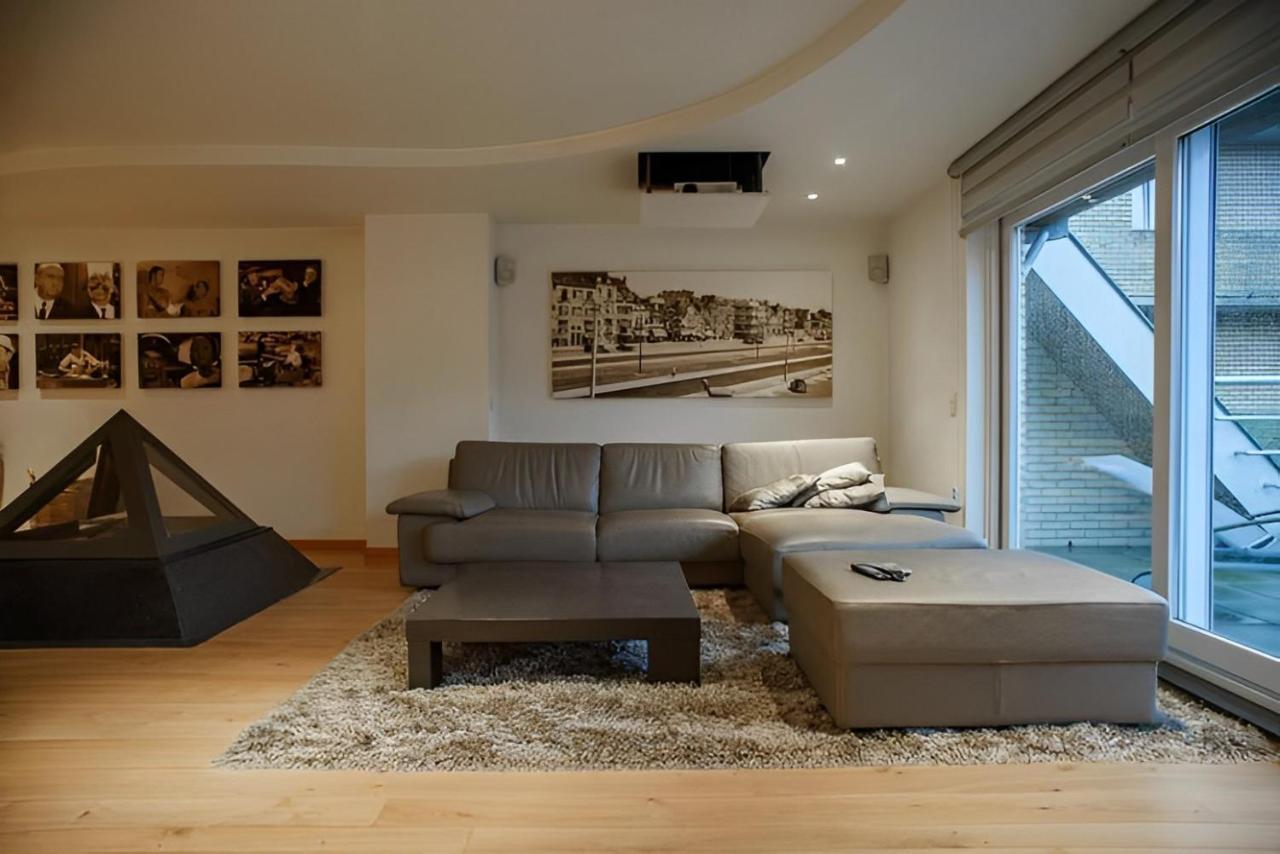 Big And Comfortable Triplex In Knokke المظهر الخارجي الصورة