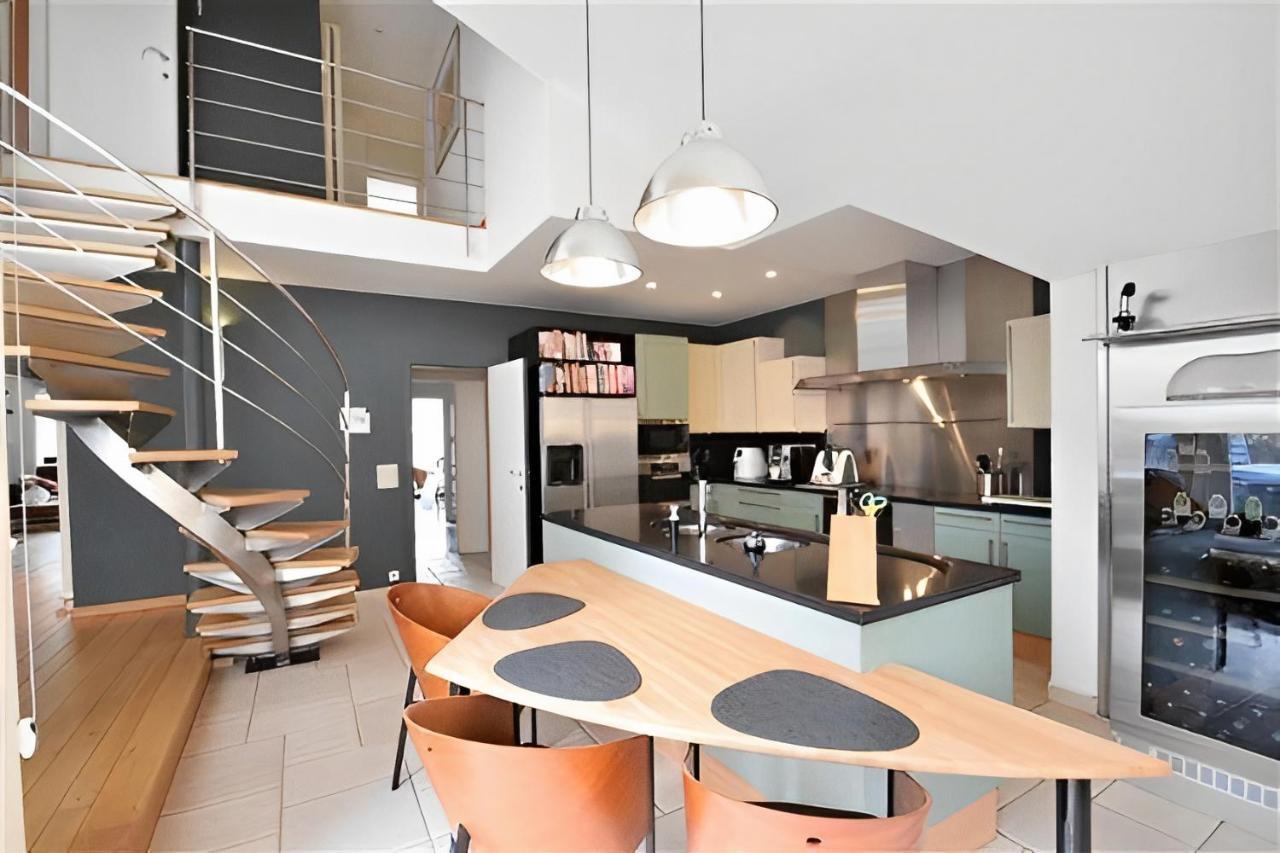 Big And Comfortable Triplex In Knokke المظهر الخارجي الصورة